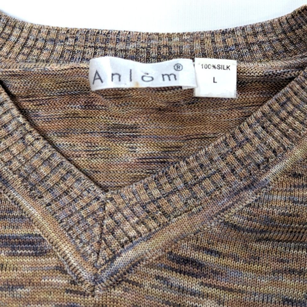 Silk Knit Pull Over Sweater - Picture 4 of 6